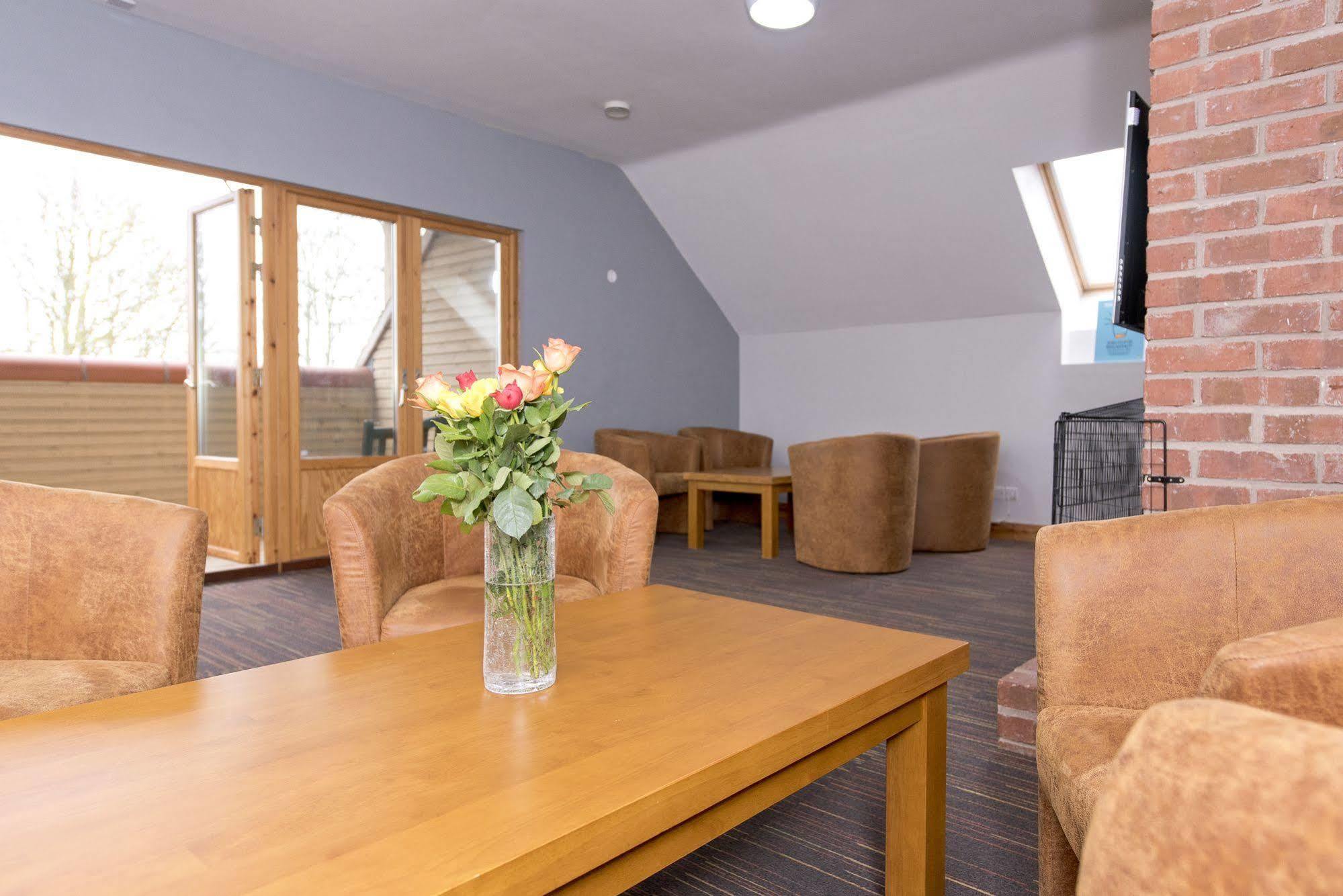 Yha Sherwood Forest Edwinstowe Extérieur photo
